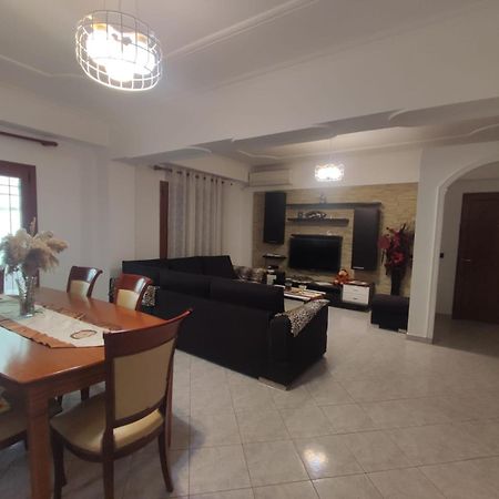 Noel Apartment Vlore Bagian luar foto